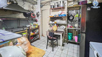 *****อาคารพาณิชย์มือสอง ซอยภูมิจิตร พระราม4 หลังมุม เนื้อที่กว้าง 11.90 ตร.ว. ฟังก์ชัน 3 ห้องนอน 3 ห้องน้ำ ขายพร้อมคนเช่า เหมาะกับทำธุรกิจเปิดกิจการ บนทำเลเมือง เดินทางสะดวก เชื่อมต่อหลากหลายเส้นทาง ทั้ง ถนนพระราม4 ถนนสุขุมวิท ใกล้โครงการรถไฟฟ้าสายสีเขียว "สถานีพระขโนง"