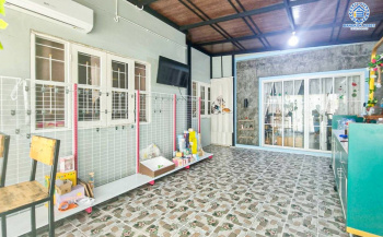 *****บ้านแฝดมือสองนนทบุรี โครงการ บัวทองธานีปาร์ค กาญจนาภิเษก หลังมุม! เนื้อที่กว้าง 35.7 ตร.ว. ฟังก์ชัน 3 ห้องนอน 2 ห้องน้ำ บ้านพร้อมอยู่ สามารถทำกิจกรรมค้าขายในบ้านได้ บนทำเลแห่งการเดินทาง เชื่อมต่อถนนกาญจนาภิเษก ใกล้รถไฟฟ้าสายสีม่วง "สถานีคลองบางไผ่" จองเลย!