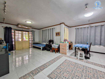 *****บ้านเดี่ยวมือสอง บ้านสีวลี ติวานนท์ เนื้อที่กว้าง 76.10 ตร.ว. ฟังก์ชัน 4 ห้องนอน 4 ห้องน้ำ 3 ที่จอดรถ บ้านสภาพเหมือนใหม่ บนทำเลเดินทางสะดวก เชื่อมต่อถนนชัยพฤกษ์ ถนนติวานนท์-ปทุมธานี ถนนแจ้งวัฒนะ-ปากเกร็ด ใกล้รถไฟฟ้าสายสีชมพู "สถานีแจ้งวัฒนะ" และจุดขึ้นทางด่วน "แจ้งวัฒนะ"