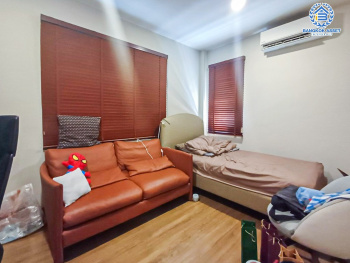 *****บ้านเดี่ยวมือสอง โครงการ เซนโทร สาทร-กัลปพฤกษ์ เนื้อที่กว้าง 52.60 ตร.ว. ฟังก์ชัน 4 ห้องนอน 3 ห้องน้ำ 2 ที่จอดรถ บ้านสภาพสวย พื้นที่กว้างขวาง พร้อมเข้าอยู่ โครงการตั้งบนทำเลดี เชื่อมต่อถนนเทอดไท ถนนราชพฤกษ์ ถนนบางแค ใกล้รถไฟฟ้าสายสีน้ำเงิน "สถานีบางแค"