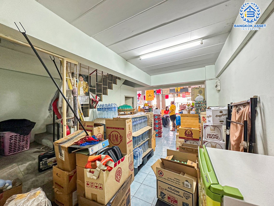 *****อาคารพาณิชย์มือสองนนทบุรี โครงการ บัวทองธานี บางกรวย-ไทรน้อย เนื้อที่กว้าง 42 ตร.ว. ฟังก์ชัน 4 ห้องนอน 4 ห้องน้ำ 2 ที่จอดรถ อาคารสภาพดี บนทำเลแห่งการเดินทาง เชื่อมต่อถนนกาญจนาภิเษก ใกล้รถไฟฟ้าสายสีม่วง "สถานีคลองบางไผ่" จองเลย!