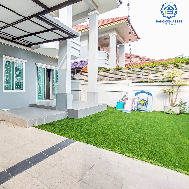 *****บ้านเดี่ยวมือสอง โครงการ ลภาวัน9 ชัยพฤกษ์-แจ้งวัฒนะ เนื้อที่ 60 ตร.ว. ฟังก์ชัน 3 ห้องนอน 2 ห้องน้ำ 2 ที่จอดรถ บ้านสภาพดีเยี่ยม พร้อมเข้าอยู่ บนทำเลเดินทางสะดวก เชื่อมต่อถนนราชพฤกษ์ ถนนรัตนาธิเบศร์ ถนนชัยพฤกษ์ ใกล้รถไฟฟ้าสายสีม่วง "สถานีบางพลู" และจุดขึ้นทางด่วน "ศรีรัช"