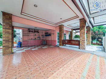 *****บ้านเดี่ยวมือสอง โครงการ ซื่อตรง บางใหญ่ เฟส1 เนื้อที่ 50 ตร.ว. ฟังก์ชัน 3 ห้องนอน 2 ห้องน้ำ 2 ที่จอดรถ บ้านสวย บรรยากาศเป็นส่วนตัว เหมาะกับไลฟ์สไตล์หลากหลาย บนทำเลเดินทางสะดวก เชื่อมต่อถนนบางบัวทอง-สุพรรณบุรี ถนนบางกรวย-ไทรน้อย ถนนวงแหวนตะวันตก ใกล้เซ็นทรัลแจ้งวัฒนะ