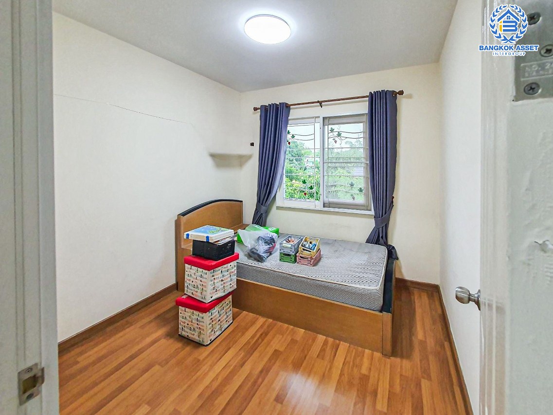 *****ทาวน์เฮ้าส์มือสองนนทบุรี โครงการ พฤกษาทาวน์ ราชพฤกษ์-พระราม5 เนื้อที่กว้าง 22.1 ตร.ว. ฟังก์ชัน 3 ห้องนอน 2 ห้องน้ำ 2 ที่จอดรถ แถมฟรี! 3 เครื่องปรับอากาศ 1 เครื่องทำน้ำอุ่น บนทำเลเดินทางสะดวก ติดถนนราชพฤกษ์ ใกล้รถไฟฟ้าสายสีม่วง  "สถานีบางรักใหญ่" จองเลย!