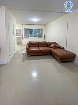 *****ทาวน์เฮ้าส์มือสองนนทบุรี โครงการ พฤกษาทาวน์ ราชพฤกษ์-พระราม5 เนื้อที่กว้าง 22.1 ตร.ว. ฟังก์ชัน 3 ห้องนอน 2 ห้องน้ำ 2 ที่จอดรถ แถมฟรี! 3 เครื่องปรับอากาศ 1 เครื่องทำน้ำอุ่น บนทำเลเดินทางสะดวก ติดถนนราชพฤกษ์ ใกล้รถไฟฟ้าสายสีม่วง  "สถานีบางรักใหญ่" จองเลย!