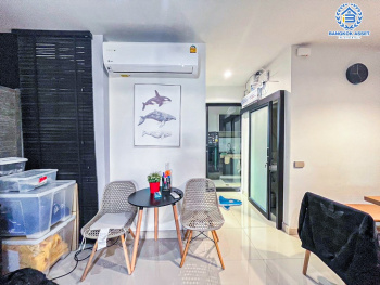 *****ทาวน์โฮม 3 ชั้นมือสอง โครงการ zebra zone งามวงศ์วาน6 แยก21 เนื้อที่กว้าง 22.20 ตร.ว. ฟังก์ชัน 4 ห้องนอน 4 ห้องน้ำ 2 ที่จอดรถ บ้านสวยตกแต่งโมเดิร์น พร้อมเข้าอยู่ บนทำเลใกล้เมือง เชื่อมต่อถนนรัตนาธิเบศร์ ถนนติวานนท์ ใกล้รถไฟฟ้าสายสีม่วง "สถานีกระทรวงสาธารณสุข " และจุดขึ้นทางด่วน "งามวงศ์วาน"