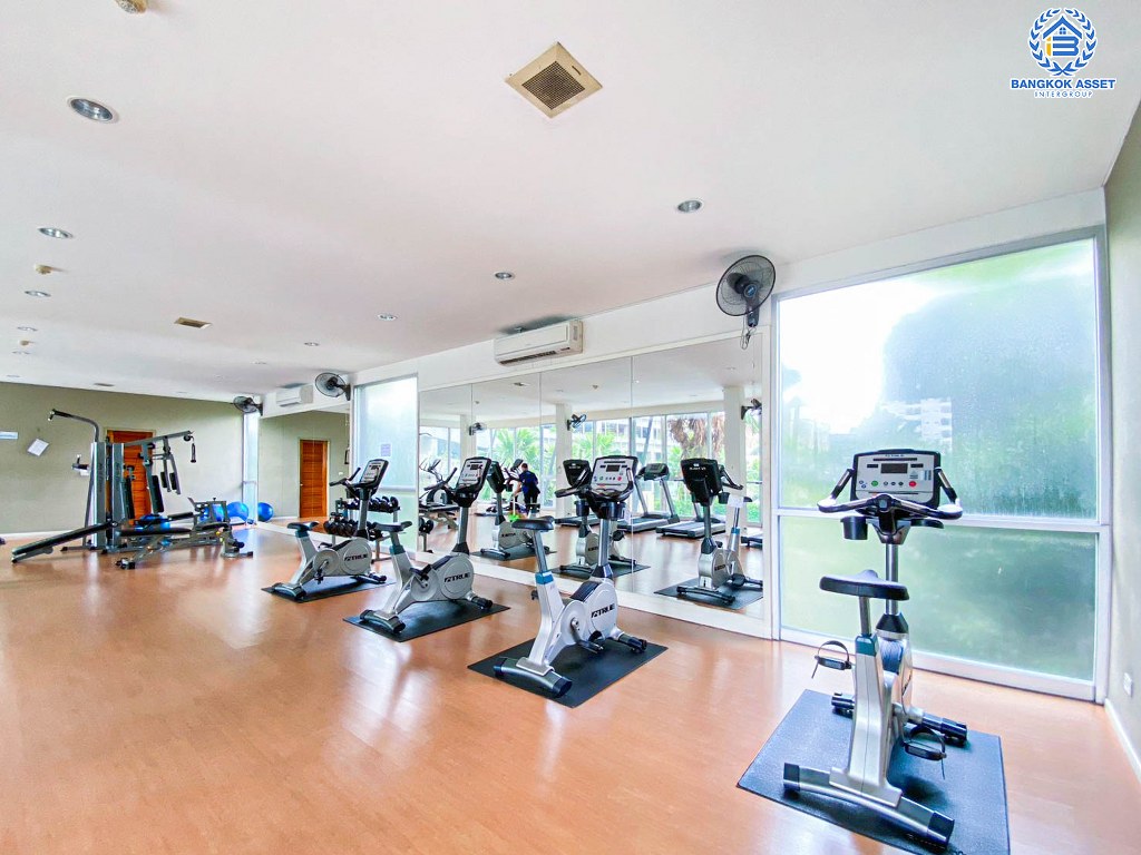 *****คอนโดมิเนียมมือสอง โครงการ ลุมพินีพาร์ค รัตนาธิเบศร์ พื้นที่ใช้สอย 45.28 ตร.ม. ฟังก์ชัน 2 ห้องนอน 2 ห้องน้ำ 2 ที่จอดรถ พร้อมอยู่บนทำเลเดินทางสะดวกสบาย เชื่อมต่อถนนรัตนาเบศร์ ถนนติวานนท์ ถนนงามวงศ์วาน ใกล้เซ็นทรัลรัตนาธิเบศร์ และรถไฟฟ้าสายสีม่วง "สถานีบางกระสอ"