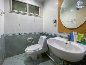 *****บ้านเดี่ยวมือสอง โครงการ ภัสสร11 ประชาชื่น เนื้อที่ 60 ตร.ว. ฟังก์ชัน 5 ห้องนอน 4 ห้องน้ำ 2 ที่จอดรถ บ้านสภาพดีเยี่ยม พร้อมเข้าอยู่ บนทำเลเดินทางสะดวก เชื่อมต่อถนนแจ้งวัฒนะ ถนนสามัคคี ถนนงามวงศ์วาน ใกล้รถไฟฟ้าสายสีแดง "สถานีบางเขน" และจุดขึ้นทางด่วน "งามวงศ์วาน"