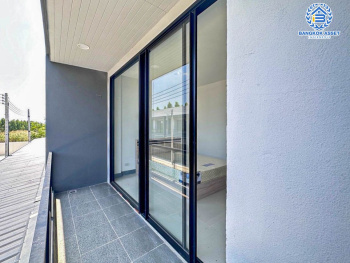 *****ทาวน์เฮ้าส์มือสองพระนครศรีอยุธยา โครงการ เดอะริช บางปะอิน เนื้อที่กว้าง 22.2 ตร.ว. ฟังก์ชัน 3 ห้องนอน 2 ห้องน้ำ 2 ที่จอดรถ บ้านพร้อมอยู่ แถมฟรี! 1 เครื่องปรับอากาศ บนทำเลดี เชื่อมต่อ ถนนอุดมสรยุทธ์ ใกล้จุดขึ้นทางด่วน "บางปะอิน" จองเลย