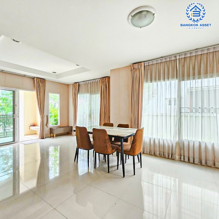 *****บ้านเดี่ยวมือสองนนทบุรี โครงการ เดอะเซนโทร รัตนาธิเบศร์ เนื้อที่กว้างเกือบ 51 ตร.ว. ฟังก์ชัน 3 ห้องนอน 3 ห้องน้ำ 2 ที่จอดรถ บ้านบิวท์อินพร้อมอยู่ สภาพแวดล้อมดี บนทำเลเดินทางสะดวก ใกล้รถไฟฟ้าสายสีม่วง "สถานีบางพลู" และทางด่วน "งามวงศ์วาน" จองเลย!