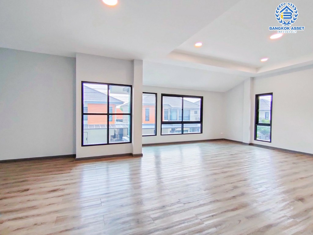 *****บ้านเดี่ยวมือสอง โครงการ เดอะโซเชียลพลัส เพชรเกษม-สามพราน เนื้อที่ 50.80 ตร.ว. ฟังก์ชัน 3 ห้องนอน 4 ห้องน้ำ 2 ที่จอดรถ ภายในสภาพดีเยี่ยม มีพื้นที่รอบบ้าน แถมฟรี! เครื่องปรับอากาศ บนทำเลเดินทางสะดวก เชื่อมต่อถนนเพชรเกษม ถนนบรมราชชนนี