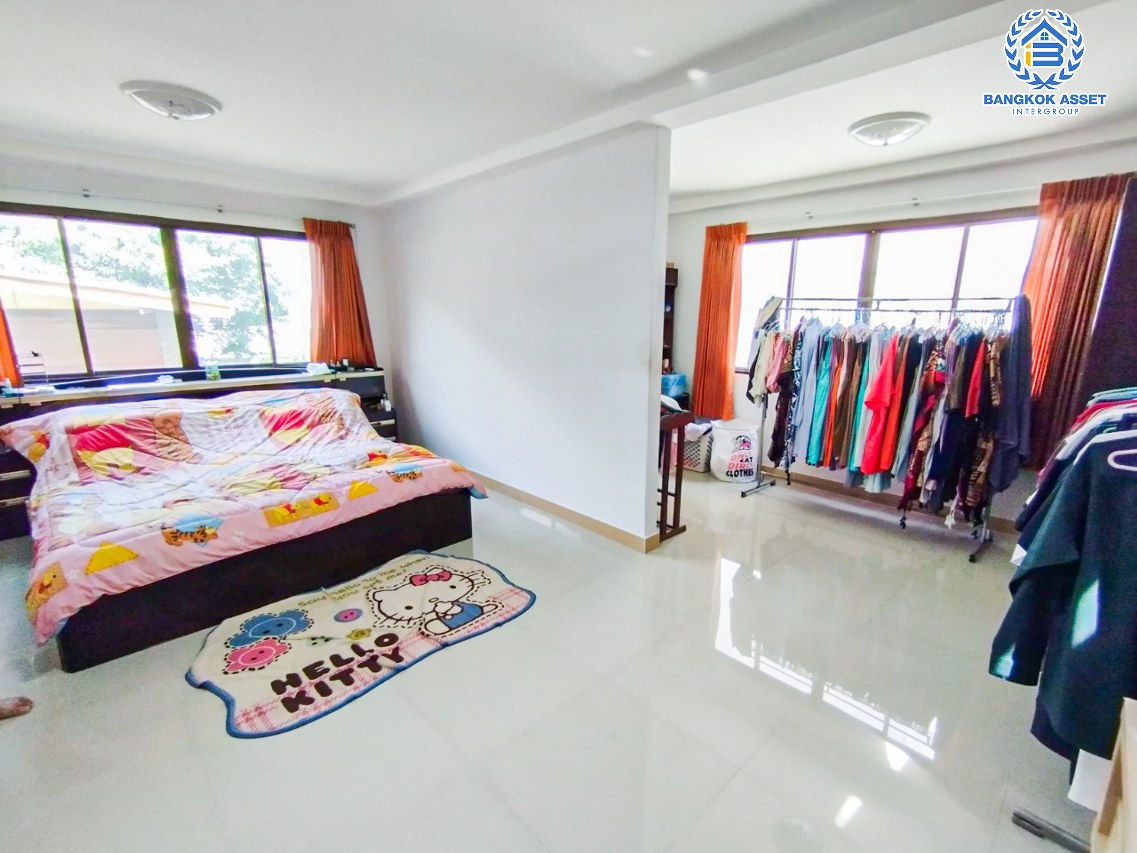 *****บ้านเดี่ยวมือสองกรุงเทพมหานคร หมู่บ้าน พระราม2 ซอย3 แยก2 พระราม2 เนื้อที่กว้างมากถึง 100 ตร.ว. ฟังก์ชัน 5 ห้องนอน 5 ห้องน้ำ 2 ที่จอดรถ แถมฟรี! 5 เครื่องปรับอากาศ บนทำเลเดินทางสะดวก เชื่อมต่อ ถนนพระราม2, ถนนสุขสวัสดิ์ ใกล้จุดขึ้นทางด่วน "พระราม2" จองเลย!