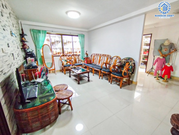 *****บ้านเดี่ยวมือสองกรุงเทพมหานคร หมู่บ้าน พระราม2 ซอย3 แยก2 พระราม2 เนื้อที่กว้างมากถึง 100 ตร.ว. ฟังก์ชัน 5 ห้องนอน 5 ห้องน้ำ 2 ที่จอดรถ แถมฟรี! 5 เครื่องปรับอากาศ บนทำเลเดินทางสะดวก เชื่อมต่อ ถนนพระราม2, ถนนสุขสวัสดิ์ ใกล้จุดขึ้นทางด่วน "พระราม2" จองเลย!