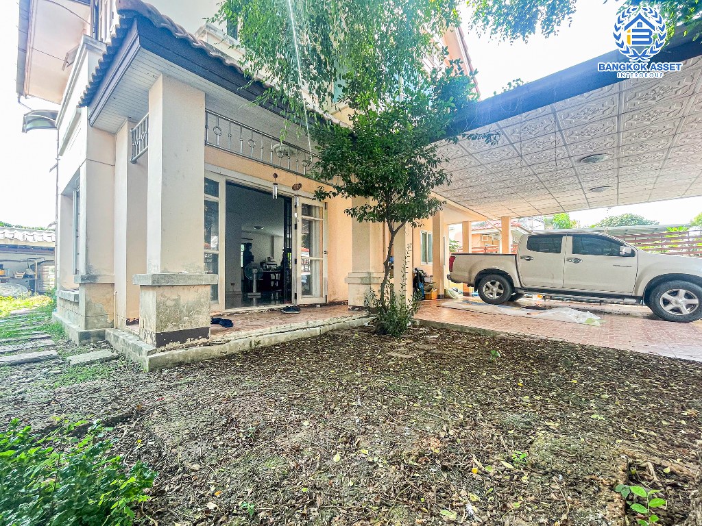 *****บ้านเดี่ยวมือสอง โครงการ ทิพย์พิมาน ติวานนท์-วงแหวน เนื้อที่กว้าง 67.60 ตร.ว. ฟังก์ชัน 5 ห้องนอน 2 ห้องน้ำ 2 ที่จอดรถ รอบบ้านมีพื้นที่กว้างขวาง โครงการตั้งบนทำเลเดินทางสะดวก เชื่อมต่อถนนชัยพฤกษ์ ถนนกาญจนาภิเษก ถนนบางกรวย-ไทรน้อย