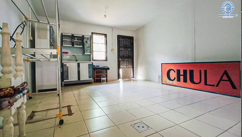 *****บ้าน 3 ชั้นมือสอง อาคารพาณิชย์พัทยา-เขาน้อย เนื้อที่ 26.70 ตร.ว. ฟังก์ชัน 3 ห้องนอน 3 ห้องน้ำ ภายในสภาพดี เหมาะสำหรับเปิดกิจการ หรือเปิดเป็น Home Office บนทำเลเดินทางสะดวก เชื่อมต่อหลากหลลายเส้นทาง เช่น ถนนบุญสัมพันธ์ ถนนเขาตาโล ถนนสุขุมวิท