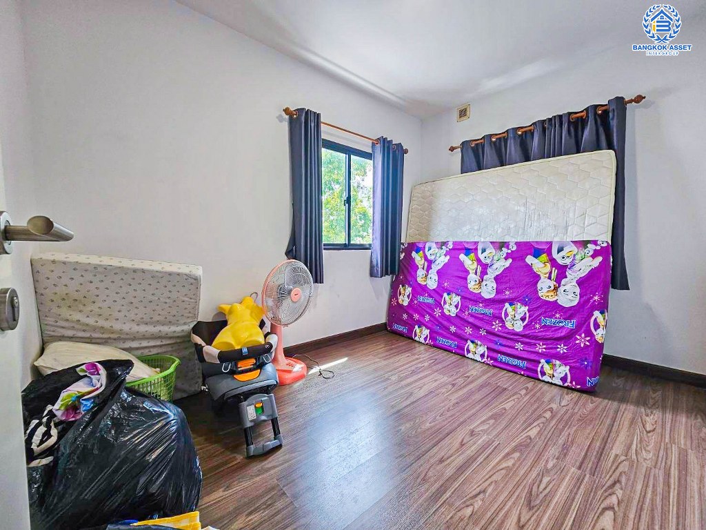 *****บ้านแฝดมือสอง โครงการ เดอะคอนเนค44 กาญจนาภิเษก-กันตนา เนื้อที่ 50.90 ตร.ว. ฟังก์ชัน 3 ห้องนอน 2 ห้องน้ำ 2 ที่จอดรถ บ้านสภาพดีเยี่ยม พร้อมเข้าอยู่ บนทำเลดี เชื่อมต่อถนนบางใหญ่-บางคูลัด ถนนกาญจนาภิเษก ถนนพิชัยเขต ใกล้รถไฟฟ้าสายสีม่วง "สถานีตลาดบางใหญ่" และจุดขึ้นทางด่วน "ศรีรัช"