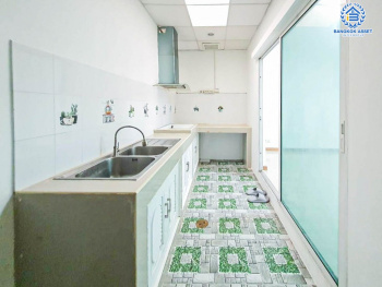 *****ทาวน์เฮ้าส์มือสอง โครงการ เดอะทรัสต์ ทาวน์ ราชพฤกษ์-รัตนาธิเบศร์ เนื้อที่ 19.80 ตร.ว. ฟังก์ชัน 3 ห้องนอน 2 ห้องน้ำ 2 ที่จอดรถ บนทำเลเดินทางสะดวก เชื่อมต่อถนนราชพฤกษ์ ถนนกาญจนาภิเษก ถนนรัตนาธิเบศร์ ใกล้รถไฟฟ้าสายสีม่วง "สถานีบางรักน้อยท่าอิฐ" และจุดขึ้นทางด่วน "ศรีรัช"