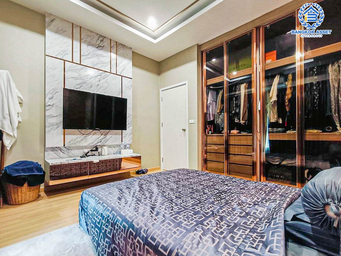 *****ทาวน์เฮ้าส์มือสองนนทบุรี โครงการ คาซ่า วอเตอร์ไซด์ ราชพฤกษ์-พระราม5 เนื้อที่ 16 ตร.ว. ฟังก์ชัน 3 ห้องนอน 2 ห้องน้ำ 1 ที่จอดรถ บ้านสภาพดี น่าอยู่ บนทำเลแห่งการเดินทาง เชื่อมต่อถนนนครอินทร์, ถนนราชพฤกษ์ ใกล้รถไฟฟ้าสายสีม่วง "สถานีแยกติวานนท์"