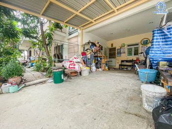 *****บ้านเดี่ยวมือสอง โครงการ ไลฟ์บางกอกบูเลอวาร์ด ปิ่นเกล้า-เพชรเกษม เนื้อที่กว้าง 65.20 ตร.ว. ฟังก์ชัน 3 ห้องนอน 3 ห้องน้ำ 2 ที่จอดรถ รายล้อมด้วยสิ่งอำนวยความสะดวก บนทำเลดี เชื่อมต่อถนนเพชรเกษม ใกล้รถไฟฟ้าสายสีน้ำเงิน "สถานีหลักสอง" และจุดขึ้นทางด่วน "ศรีรัช-วงแหวน"