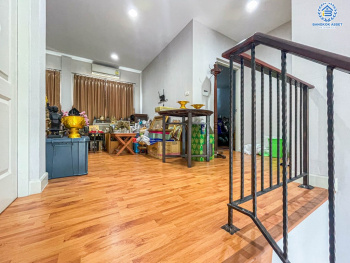 *****บ้านเดี่ยวมือสอง โครงการ บางกอกบูเลอวาร์ด ปิ่นเกล้า-เพชรเกษม เนื้อที่กว้าง 70 ตร.ว. ฟังก์ชัน 4 ห้องนอน 4 ห้องน้ำ 2 ที่จอดรถ สภาพดีเยี่ยม ราคาคุ้มค่า บนทำเลเดินทางสะดวก เชื่อมต่อถนนเพชรเกษม ถนนบางบอน3 ถนนกาญจนาภิเษก ใกล้รถไฟฟ้าสายสีน้ำเงิน "สถานีหลักสอง" และจุดขึ้นทางด่วน "ศรีรัช-วงแหวน"