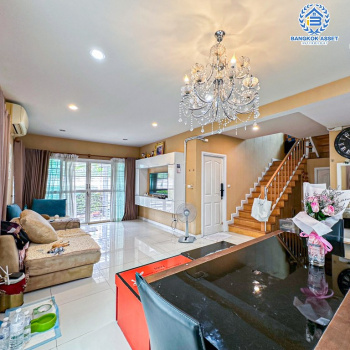 *****บ้านเดี่ยวมือสอง โครงการ เดอะแพลนท์ ไลท์ ติวานนท์-รังสิต เนื้อที่กว้าง 64.40 ตร.ว. ฟังก์ชัน 3 ห้องนอน 2 ห้องน้ำ 2 ที่จอดรถ บ้านหลังใหญ่สภาพดีเยี่ยม พร้อมเข้าอยู่ บนทำเลดี เชื่อมต่อถนนรังสิต-ปทุมธานี ถนนเลียบคลองรังสิต ถนนศรีสมาน ใกล้รถไฟฟ้าสายสีแดง "สถานีรังสิต" และจุดขึ้นทางด่วน "ประจิมรัถยา"