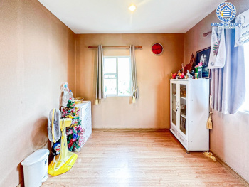 *****บ้านเดี่ยวมือสอง โครงการ เดอะแพลนท์ ไลท์ ติวานนท์-รังสิต เนื้อที่กว้าง 64.40 ตร.ว. ฟังก์ชัน 3 ห้องนอน 2 ห้องน้ำ 2 ที่จอดรถ บ้านหลังใหญ่สภาพดีเยี่ยม พร้อมเข้าอยู่ บนทำเลดี เชื่อมต่อถนนรังสิต-ปทุมธานี ถนนเลียบคลองรังสิต ถนนศรีสมาน ใกล้รถไฟฟ้าสายสีแดง "สถานีรังสิต" และจุดขึ้นทางด่วน "ประจิมรัถยา"