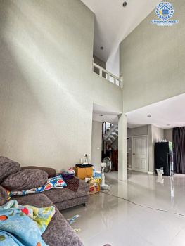 *****บ้านเดี่ยวมือสอง โครงการ ดิเอมเมอร์รัลด์ การ์เด้น1 ชัยพฤกษ์ เนื้อที่กว้าง 50 ตร.ว. ฟังก์ชัน 3 ห้องนอน 2 ห้องน้ำ 1 ที่จอดรถ บ้านสภาพดีเยี่ยมเหมือนใหม่ พร้อมเข้าอยู่ บนทำเลเข้า-ออกในเมืองได้ง่าย เชื่อมต่อถนนชัยพฤกษ์ ถนนกาญจนาภิเษก ถนนราชพฤกษ์ ใกล้เซ็นทรัลเวสต์เกต