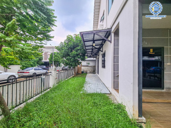 *****ทาวน์เฮ้าส์มือสอง โครงการ โมดิวิลล่า ปิ่นเกล้า-วงแหวน หลังมุม เนื้อที่กว้าง 33.90 ตร.ว. ฟังก์ชัน 3 ห้องนอน 2 ห้องน้ำ 2 ที่จอดรถ บ้านเหมือนใหม่ ได้เนื้อที่ข้างบ้านกว้าง โครงการตั้งบนทำเลดี เชื่อมต่อถนนกาญจนาภิเษก ถนนนครอินทร์ ถนนปิ่นเกล้า-นครชัยศรี ใกล้เซ็นทรัล ปิ่นเกล้า และจุดขึ้นทางด่วน "ศรีรัช"