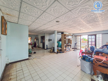 *****บ้านเดี่ยวมือสองปทุมธานี หมู่บ้าน เคียงคลอง2 ธัญบุรี-ปทุมธานี เนื้อที่กว้างมากถึง 80 ตร.ว. ฟังก์ชัน 3 ห้องนอน 2 ห้องน้ำ 1 ที่จอดรถ บ้านสภาพสวย มีเนื้อที่ข้างบ้านปลูกห้องเพิ่มได้หลายห้อง บนทำเลเดินทางเข้าเมืองก็ง่าย ออกต่างจังหวัดก็สะดวก เชื่อมต่อถนนรังสิต-นครนายก จองเลย!