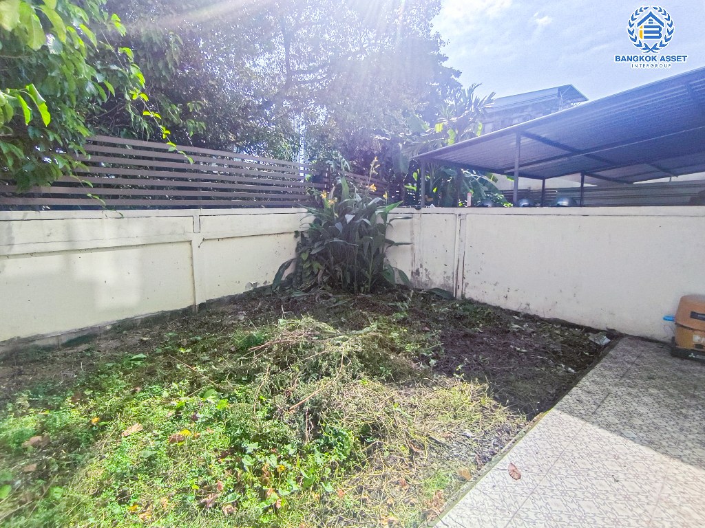 *****ทาวน์เฮ้าส์มือสอง โครงการ ประชาราษฏร์ สาย1 เนื้อที่กว้าง 24.70 ตร.ว. ฟังก์ชัน 4 ห้องนอน 3 ห้องน้ำ 2 ที่จอดรถ บ้านสภาพดี พร้อมอยู่ บนทำเลเดินทางสะดวก เชื่อมต่อถนนกรุงเทพ-นนทบุรี ถนนประชาราษร์สาย1 ถนนวงศ์สว่าง ใกล้รถไฟฟ้าสายสีม่วง "สถานีเตาปูน" และจุดขึ้นทางด่วน "ศรีรัช"