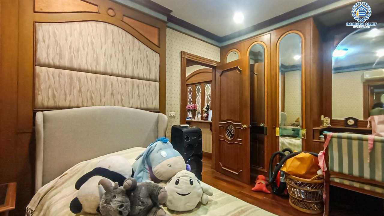 *****บ้านเดี่ยวมือสองนนทบุรี โครงการ ลัดดารมย์ รัตนาธิเบศร์ หลังมุม! เนื้อที่กว้างขวางถึง 98.4 ตร.ว. ฟังก์ชัน 4 ห้องนอน 4 ห้องน้ำ 2 ที่จอดรถ บ้านสภาพดี บนทำเลโซนเมือง เชื่อมต่อถนนรัตนาธิเบศร์, ถนนราชพฤกษ์ หน้าโครงการติดรถไฟฟ้าสายสีม่วง "สถานีไทรม้า" จองเลย!