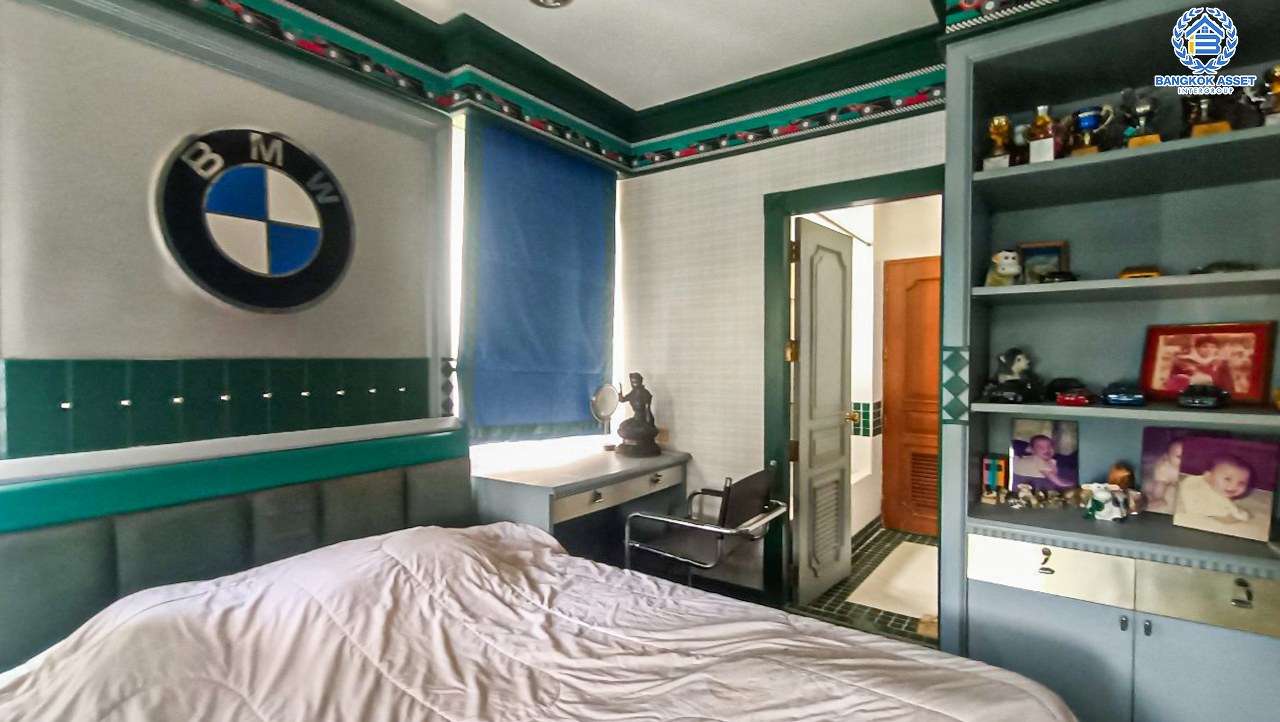 *****บ้านเดี่ยวมือสองนนทบุรี โครงการ ลัดดารมย์ รัตนาธิเบศร์ หลังมุม! เนื้อที่กว้างขวางถึง 98.4 ตร.ว. ฟังก์ชัน 4 ห้องนอน 4 ห้องน้ำ 2 ที่จอดรถ บ้านสภาพดี บนทำเลโซนเมือง เชื่อมต่อถนนรัตนาธิเบศร์, ถนนราชพฤกษ์ หน้าโครงการติดรถไฟฟ้าสายสีม่วง "สถานีไทรม้า" จองเลย!