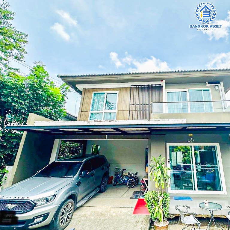 *****บ้านเดี่ยวมือสอง โครงการ ชัยพฤกษ์ ปิ่นเกล้า-กาญจนาฯ เนื้อที่ 50 ตร.ว. ฟังก์ชัน 3 ห้องนอน 3 ห้องน้ำ 2 ที่จอดรถ ภายในบ้านสภาพดีเยี่ยม โครงการบนทำเลเดินทางเข้า-ออกในเมืองสะดวก เชื่อมต่อถนนกาญจนาภิเษก ถนนรัตนาธิเบศร์ ถนนนครอินทร์ ใกล้รถไฟฟ้าสายสีม่วง "สถานีตลาดบางใหญ่" และจุดขึ้นทางด่วน "ศรีรัช"