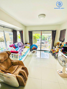 *****บ้านเดี่ยวมือสอง โครงการ ชัยพฤกษ์ ปิ่นเกล้า-กาญจนาฯ เนื้อที่ 50 ตร.ว. ฟังก์ชัน 3 ห้องนอน 3 ห้องน้ำ 2 ที่จอดรถ ภายในบ้านสภาพดีเยี่ยม โครงการบนทำเลเดินทางเข้า-ออกในเมืองสะดวก เชื่อมต่อถนนกาญจนาภิเษก ถนนรัตนาธิเบศร์ ถนนนครอินทร์ ใกล้รถไฟฟ้าสายสีม่วง "สถานีตลาดบางใหญ่" และจุดขึ้นทางด่วน "ศรีรัช"