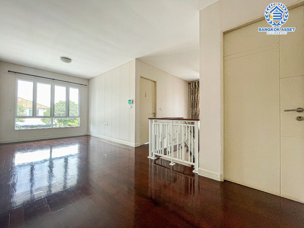 *****บ้านเดี่ยวมือสอง โครงการ ฮาบิเทีย ไลน์ พุทธมณฑลสาย2 หลังมุม เนื้อที่กว้าง 113.60 ตร.ว. ฟังก์ชัน 4 ห้องนอน 3 ห้องน้ำ 3 ที่จอดรถ บ้านสภาพดีเยี่ยม บนพื้นที่กว้างขวาง โครงการตั้งบนทำเลเดินทางสะดวก เชื่อมต่อถนนสิรินธร ถนนกาญจนาภิเษก ถนนเพชรเกษม