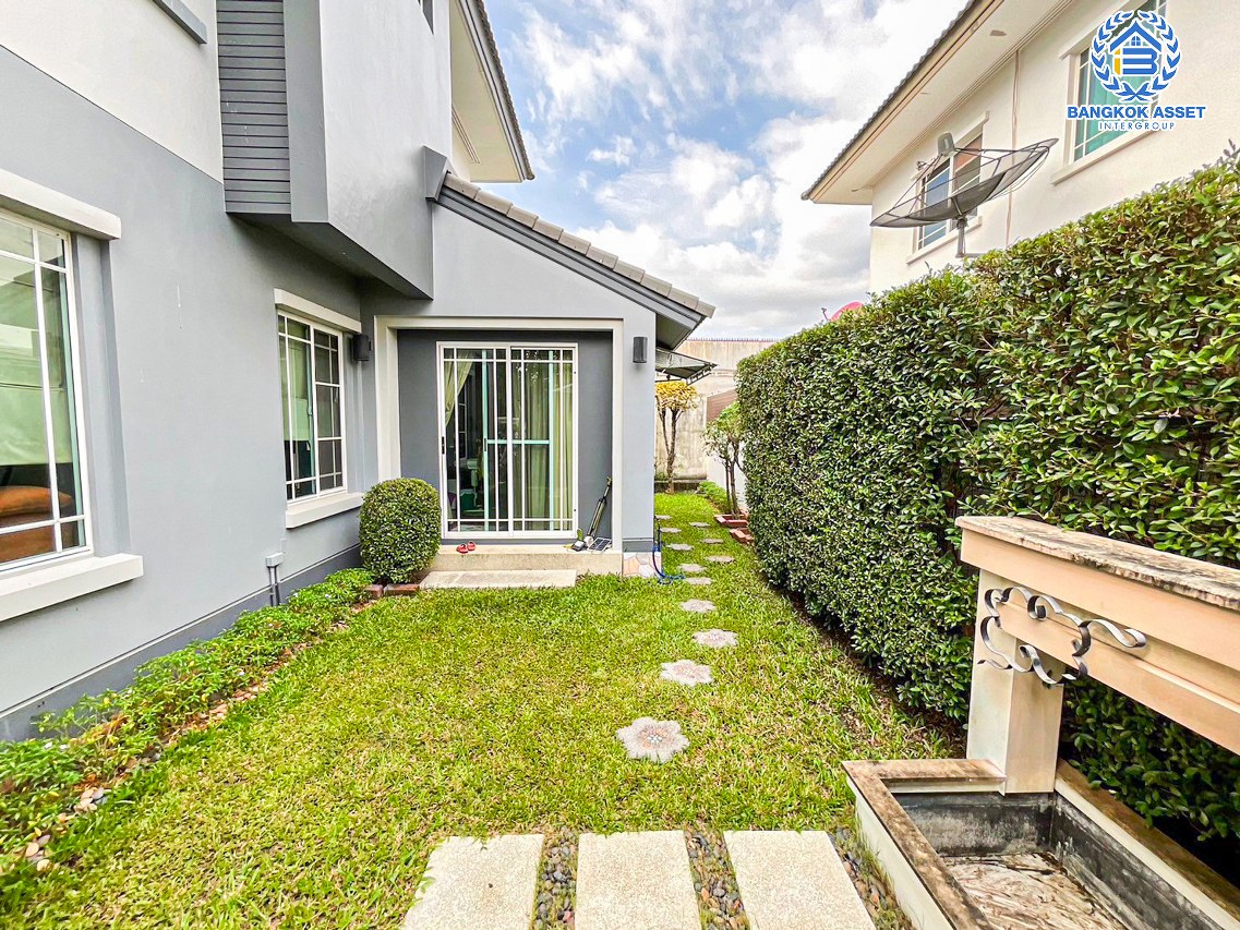 *****บ้านเดี่ยวมือสองนครปฐม โครงการ นันทวัน อุทยาน-อักษะ คุณภาพระดับ L&H เนื้อที่กว้างขวางถึง 68.6 ตร.ว. ฟังก์ชัน 4 ห้องนอน 3 ห้องน้ำ 2 ที่จอดรถ บ้านตกแต่งพร้อมอยู่ บนทำเลดี เชื่อมต่อถนนอุทยาน, ถนนบรมราชชนนี, ถนนพุทธมณฑลสาย 4 และสาย 3 ในราคาดี!