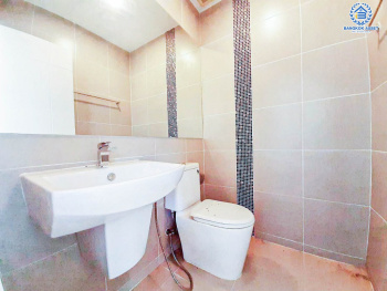 *****ทาวน์โฮม 3 ชั้นมือสอง โครงการ ซิกเนเจอร์ รามอินทรา เนื้อที่ 20.50 ตร.ว. ฟังก์ชัน 3 ห้องนอน 3 ห้องน้ำ 1 ที่จอดรถ พร้อมเข้าอยู่ บนทำเลเดินทางสะดวก เชื่อมต่อถนนเลียบคลองสอง ถนนหทัยราษฎร์ ถนนปัญญาอินทรา ใกล้รถไฟฟ้าสายสีชมพู "สถานีบางชัน" และจุดขึ้นทางด่วน "วงแหวนกาญจนาภิเษก"