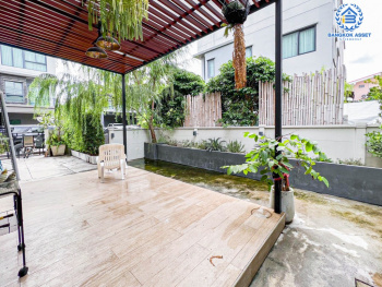 *****บ้านแฝด 3 ชั้นมือสอง โครงการ บ้านกลางเมือง The Edition สุขสวัสดิ์-พระราม3 เนื้อที่กว้าง 43.30 ตร.ว. ฟังก์ชัน 4 ห้องนอน 4 ห้องน้ำ 3 ที่จอดรถ บ้านหลังใหญ่ ตกแต่งครบพร้อมเข้าอยู่ บนทำเลดี เชื่อมต่อถนนสุขสวัสดิ์ ถนนประชาอุทิศ ถนนพระราม2  ใกล้จุดขึ้นทางด่วน "เฉลิมมหานคร"