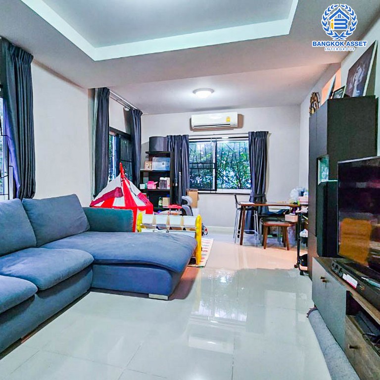 *****บ้านแฝดมือสอง โครงการ เพอร์เฟคพาร์ค ราชพฤกษ์ หลังมุม เนื้อที่กว้าง 45 ตร.ว. ฟังก์ชัน 3 ห้องนอน 2 ห้องน้ำ 2 ที่จอดรถ บ้านพร้อมเข้าอยู่ บนทำเลเดินทางสะดวก เชื่อมต่อถนนราชพฤกษ์ ถนนรัตนาธิเบศร์ ใกล้รถไฟฟ้าสายสีม่วง "สถานีบางรักน้อยท่าอิฐ" และทางด่วน "ศรีรัช"