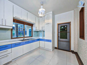 *****บ้านเดี่ยว 3 ชั้นมือสอง โครงการ นนทรีรีเจ้นท์ ราชพฤกษ์ เนื้อที่ 65 ตร.ว. ฟังก์ชัน 4 ห้องนอน 5 ห้องน้ำ 2 ที่จอดรถ บ้านหลังใหญ่ สวยเหมือนใหม่ ต่อเติมพร้อมเข้าอยู่ บนทำเลดี เชื่อมต่อถนนราชพฤกษ์ ถนนนครอินทร์ ถนนรัตนาธิเบศร์ ใกล้รถไฟฟ้าสายสีม่วง "สถานีบางรักน้อยท่าอิฐ" และจุดขึ้นทางด่วน "ศรีรัช"