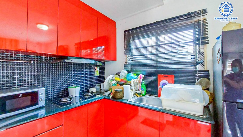 *****ทาวน์โฮม 3 ชั้นมือสอง โครงการ แกรนด์วิลล์ เออร์บานิสท์ ลาดพร้าว หลังมุม เนื้อที่ 34 ตร.ว. ฟังก์ชัน 3 ห้องนอน 3 ห้องน้ำ 2 ที่จอดรถ บนทำเลดี เชื่อมต่อถนนเกษตร-นวมินทร์ ถนนลาดพร้าว ถนนรัชดาภิเษก ใกล้รถไฟฟ้าสายสีเหลือง "สถานีลาดพร้าว101" และจุดขึ้นทางด่วน "รามอินทรา"