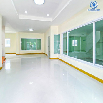 *****บ้านเดี่ยวมือสอง โครงการ สินธานีแกรนด์วิลล์ รังสิต-นครนายก หลังมุม เนื้อที่ 54 ตร.ว. ฟังก์ชัน 4 ห้องนอน 2 ห้องน้ำ 2 ที่จอดรถ บ้านสภาพดีเยี่ยม พื้นที่ใช้สอยกว้าง โครงการตั้งบนทำเลเดินทางสะดวก เชื่อมต่อถนนรังสิต-นครนายก ถนนพหลโยธิน-ลำลูกกา ถนนวงแหวนรอบนอก