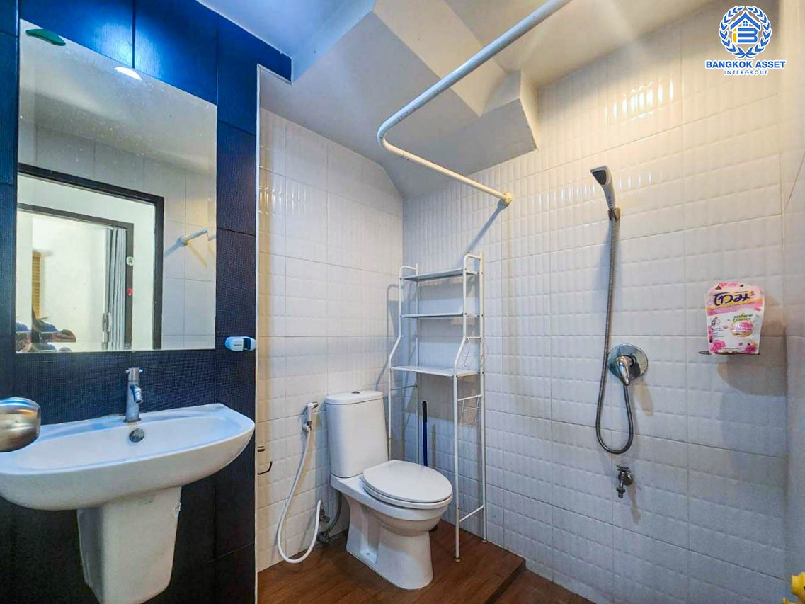 *****ทาวน์เฮ้าส์มือสองนนทบุรี โครงการ เปี่ยมสุข บางกรวย-ไทรน้อย หลังมุม! เนื้อที่กว้างเกือบ 27 ตร.ว. ฟังก์ชัน 3 ห้องนอน 2 ห้องน้ำ 1 ที่จอดรถ แถมฟรี! 2 เครื่องปรับอากาศ บนทำเลแห่งการเดินทาง เชื่อมต่อถนนราชพฤกษ์, ถนนรัตนาธิเบศร์ ใกล้รถไฟฟ้าสายสีม่วง "สถานีบางพลู" จองด่วน