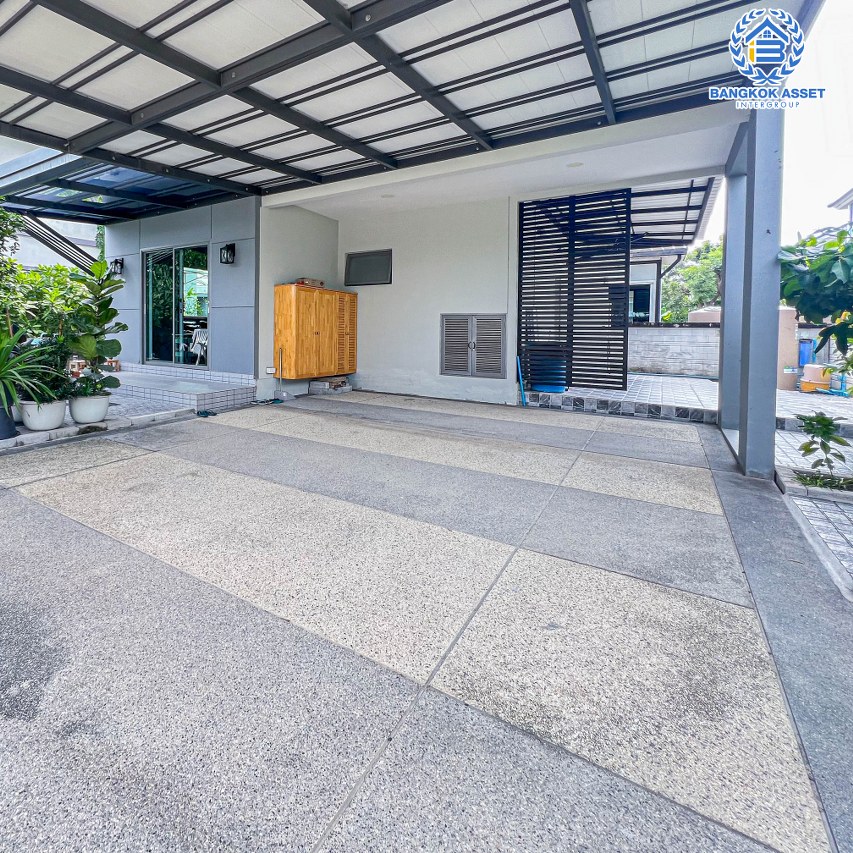 *****บ้านเดี่ยวมือสองนนทบุรี โครงการ เพอร์เฟคเพลส แจ้งวัฒนะ2 เนื้อที่กว้าง 50.8 ตร.ว. ฟังก์ชัน 3 ห้องนอน 2 ห้องน้ำ 2 ที่จอดรถ บ้านสภาพใหม่ แทบไม่เคยเข้าอยู่ บนทำเลแห่งการเดินทาง เชื่อมต่อถนนแจ้งวัฒนะ, ถนนชัยพฤกษ์, ถนนติวานนท์ และทางด่วน "ศรีสมาน" จองเลย!