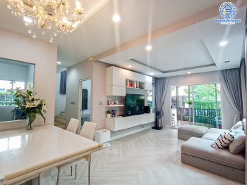 *****บ้านแฝดมือสองนนทบุรี โครงการ แกรนด์พลีโน่ รัตนาธิเบศร์ เนื้อที่กว้าง 36 ตร.ว. ฟังก์ชัน 4 ห้องนอน 2 ห้องน้ำ 2 ที่จอดรถ บ้านต่อเติมครบ ติดถนนเมน บนทำเลเดินทางสะดวก เชื่อมต่อถนนกาญจนาภิเษก, ถนนรัตนาธิเบศร์, ถนนราชพฤกษ์ ใกล้รถไฟฟ้าสายสีม่วง "สถานีบางพลู" ในราคาสุดคุ้ม!