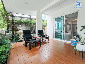 *****บ้านแฝดมือสองนนทบุรี โครงการ แกรนด์พลีโน่ รัตนาธิเบศร์ เนื้อที่กว้าง 36 ตร.ว. ฟังก์ชัน 4 ห้องนอน 2 ห้องน้ำ 2 ที่จอดรถ บ้านต่อเติมครบ ติดถนนเมน บนทำเลเดินทางสะดวก เชื่อมต่อถนนกาญจนาภิเษก, ถนนรัตนาธิเบศร์, ถนนราชพฤกษ์ ใกล้รถไฟฟ้าสายสีม่วง "สถานีบางพลู" ในราคาสุดคุ้ม!