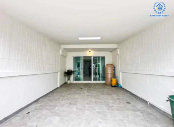 *****ทาวน์เฮ้าส์มือสองนนทบุรี โครงการ บางใหญ่ซิตี้ กาญจนาภิเษก เนื้อที่ 16 ตร.ว. ฟังก์ชัน 1 ห้องนอน 2 ห้องน้ำ 1 ที่จอดรถ บ้านพร้อมอยู่ บนทำเลแห่งการเดินทาง ใกล้เซ็นทรัลเวสต์เกต และรถไฟฟ้าสถานีสายสีม่วง "ตลาดบางใหญ่" และจุดขึ้นทางด่วน "ศรีรัช" จองเลย