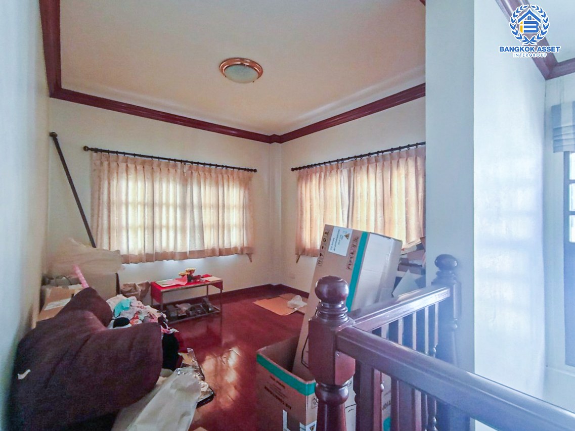 *****บ้านเดี่ยวมือสองกรุงเทพมหานคร โครงการ เอเวอร์กรีน ซิตี้ กาญจนาภิเษก หลังมุม เนื้อที่กว้างมากถึง 88 ตร.ว. ฟังก์ชัน 3 ห้องนอน 3 ห้องน้ำ 2 ที่จอดรถ บ้านสภาพดี บนทำเลใกล้รถไฟฟ้าน้ำเงิน "สถานีหลักสอง" และจุดขึ้นทางด่วน "ศรีรัช" ในราคาสุดพิเศษ จองเลย