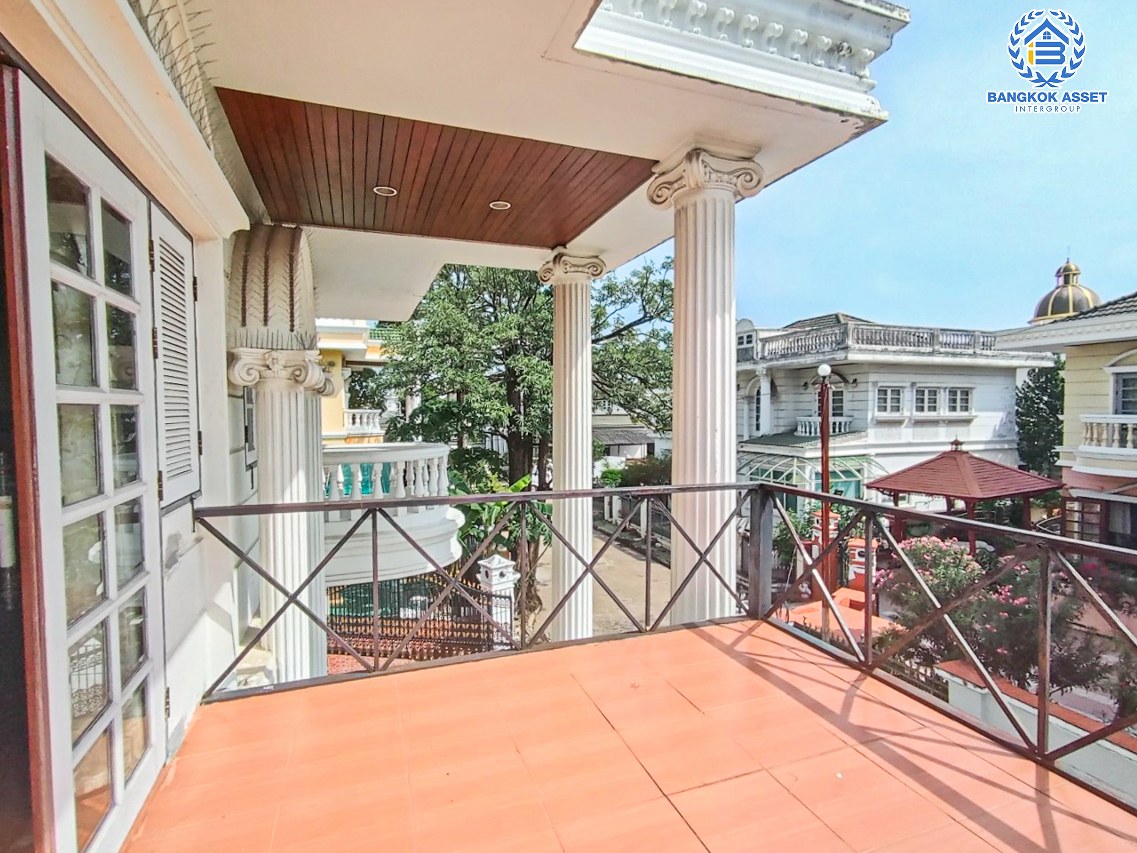 *****บ้านเดี่ยวมือสองกรุงเทพมหานคร โครงการ เอเวอร์กรีน ซิตี้ กาญจนาภิเษก หลังมุม เนื้อที่กว้างมากถึง 88 ตร.ว. ฟังก์ชัน 3 ห้องนอน 3 ห้องน้ำ 2 ที่จอดรถ บ้านสภาพดี บนทำเลใกล้รถไฟฟ้าน้ำเงิน "สถานีหลักสอง" และจุดขึ้นทางด่วน "ศรีรัช" ในราคาสุดพิเศษ จองเลย