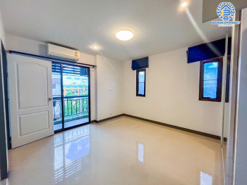 *****คอนโดมิเนียมมือสองกรุงเทพมหานคร โครงการ นนทารมย์ คอนโดปาร์ค ชัยพฤกษ์ ห้องมุม! เนื้อที่กว้าง 42.46 ตร.ม. ฟังก์ชัน 1 ห้องนอน 1 ห้องน้ำ 1 ที่จอดรถ คอนโดพร้อมเข้าอยู่ บนทำเลเดินทางสะดวก เชื่อมต่อถนนราชพฤกษ์, ถนนบรมราชชนนี ใกล้รถไฟฟ้าสายสีน้ำเงิน "สถานีบางขุนนนท์"